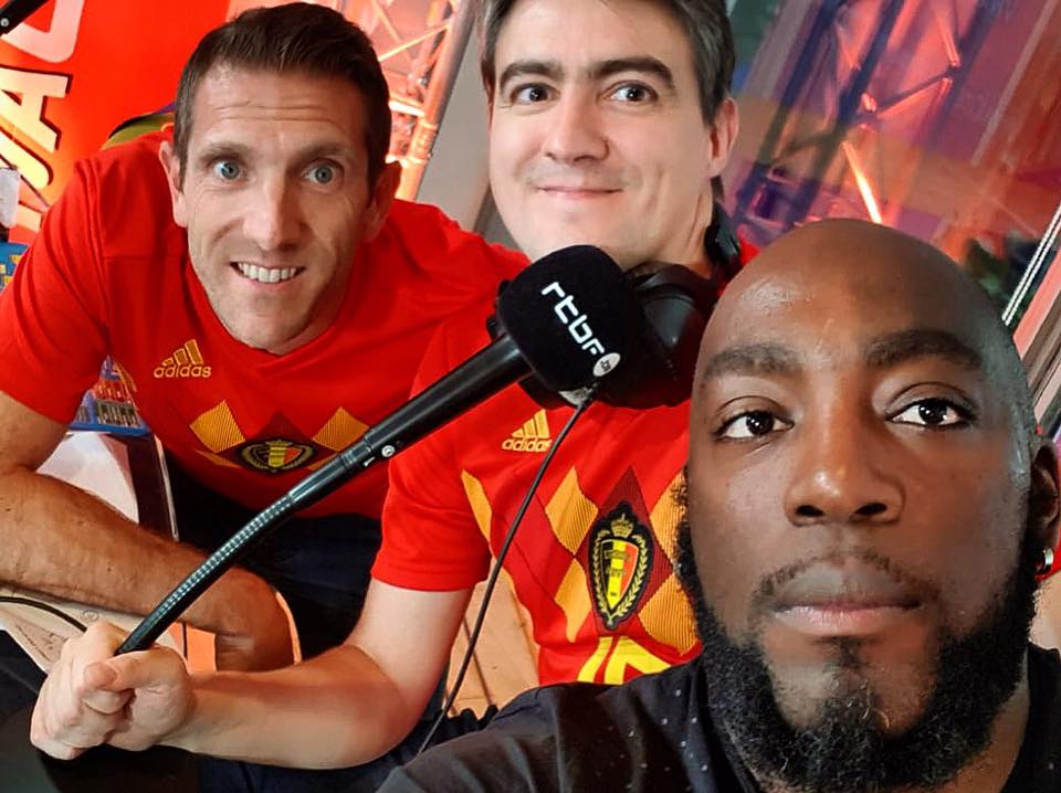 Complètement FOOT tweet media