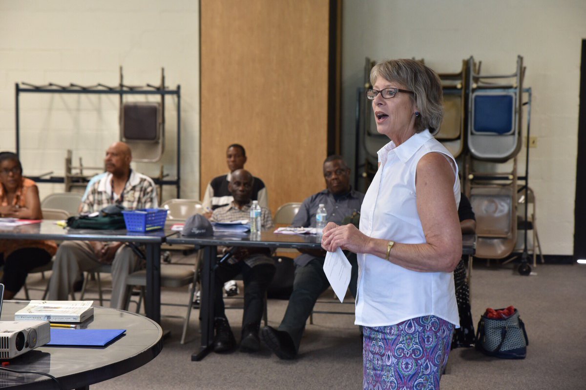 PGCFamilyServe's tweet photo. @SrSvcAmerica Program Officer, Gwen Haney speaking to a room of #SeniorInterns “Extend your job search & understand attitude is extremely important. It’s important that you get along w/ other people & have a positive attitude at work.” https://t.co/Y2M39oXfyp @PGCDSS @PGCHealth https://t.co/j0QMxWdAhO