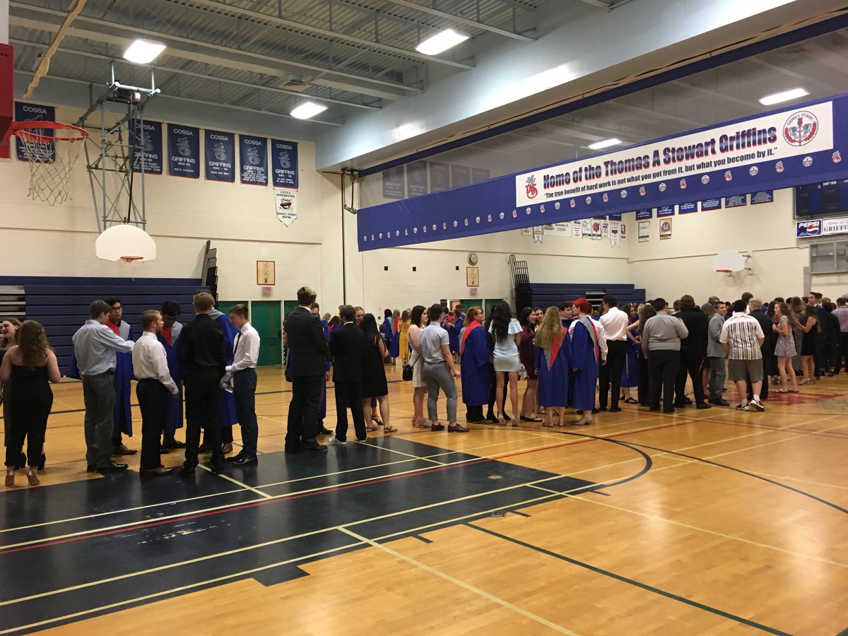 hi i alread fucking hate this