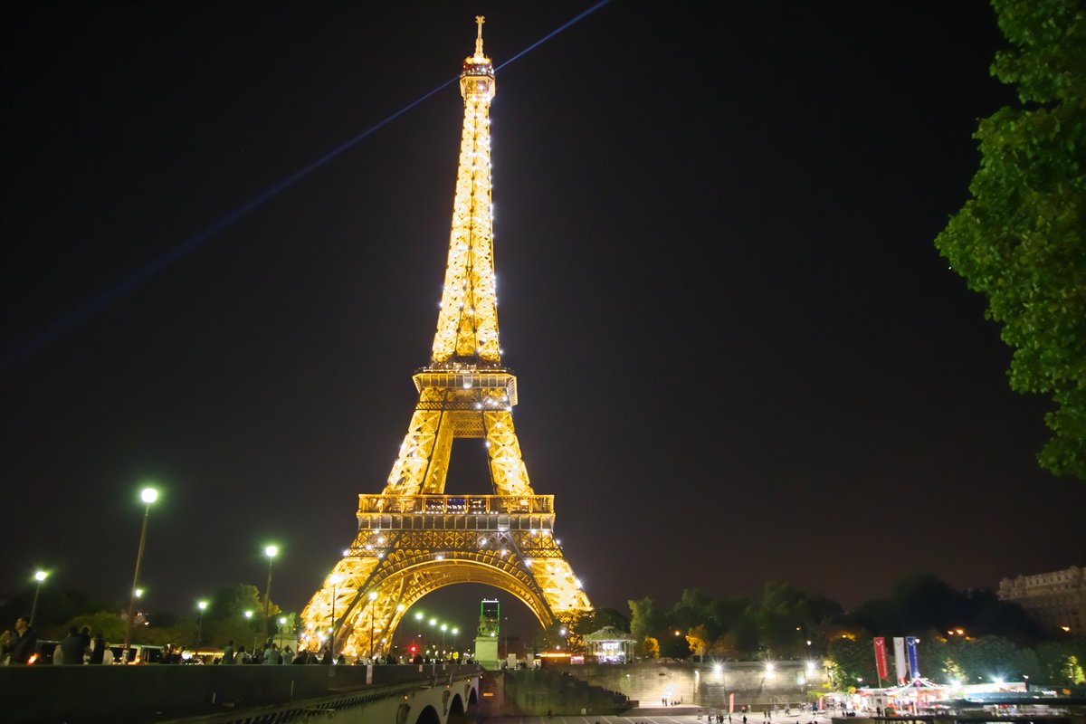 エッフェル塔 の夜の姿です やっぱ画になりますわ シャンパンフラッシュ パリ Champagneflash Toureiffel Paris Pentax Pentax K 70 他の写真もあります T Co Noacdorbl4 T Co K36h4ht404 T Co Yj4r0vxcae エッフェル塔 の夜の姿です やっぱ画になりますわ シャンパンフラッシュ パリ Champagneflash Toureiffel Paris Pentax Pentax K 70 他の写真もあります T Co Noacdorbl4 T Co K36h4ht404 T Co Yj4r0vxcae
