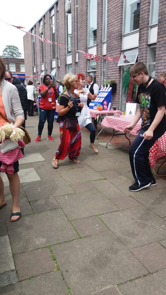LCCPudseyHub's tweet photo. #GreatGetTogether https://t.co/1xHI4egZSC