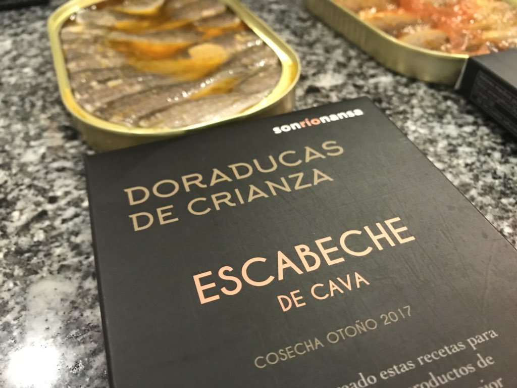 Revista enogastronómica tweet media