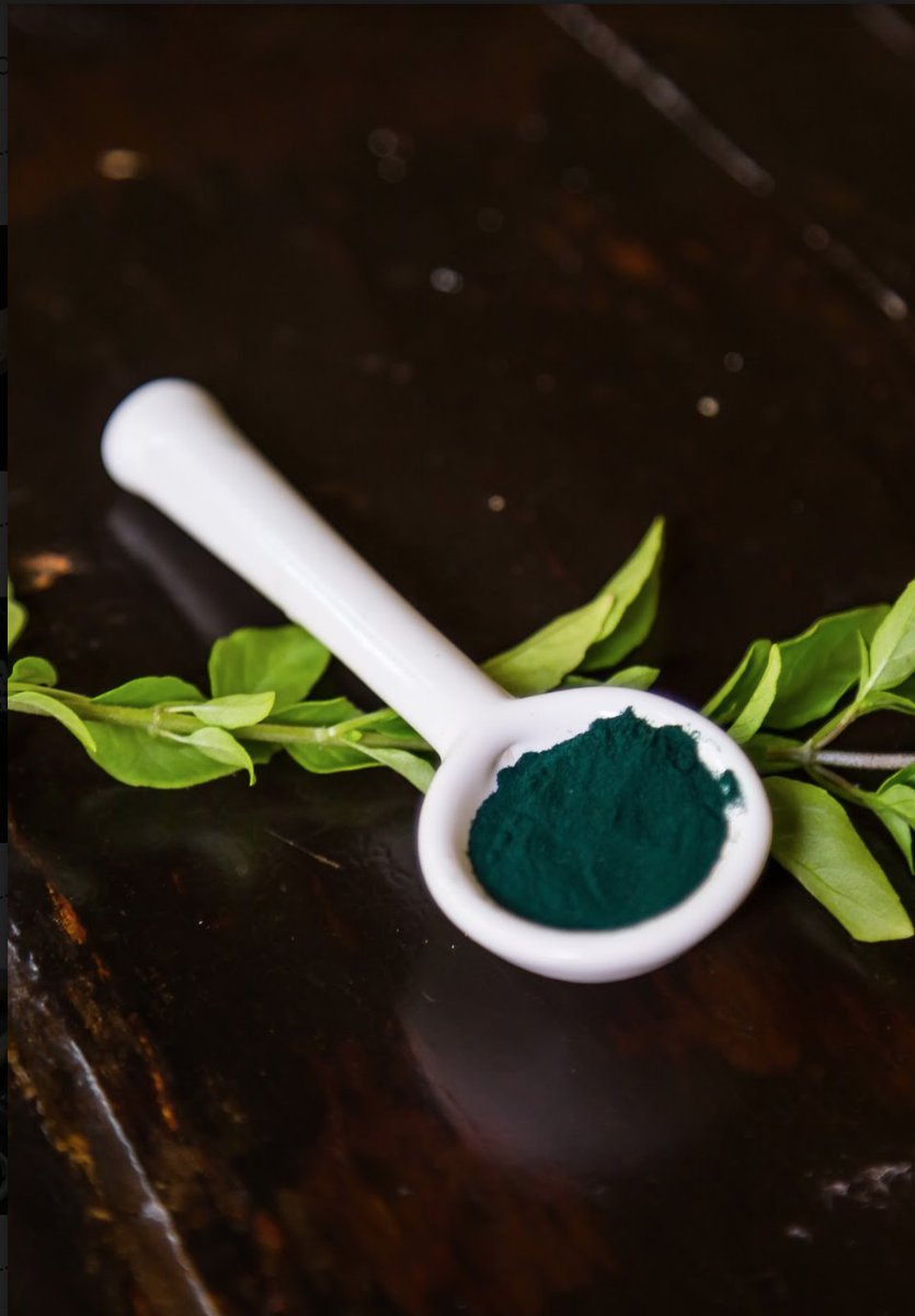 WellnessingVR's tweet image. The millenary technique of the cultivation of spirulina has proven to be an ally for our daily diet. Do you know the benefits of consuming it? #SpaTip