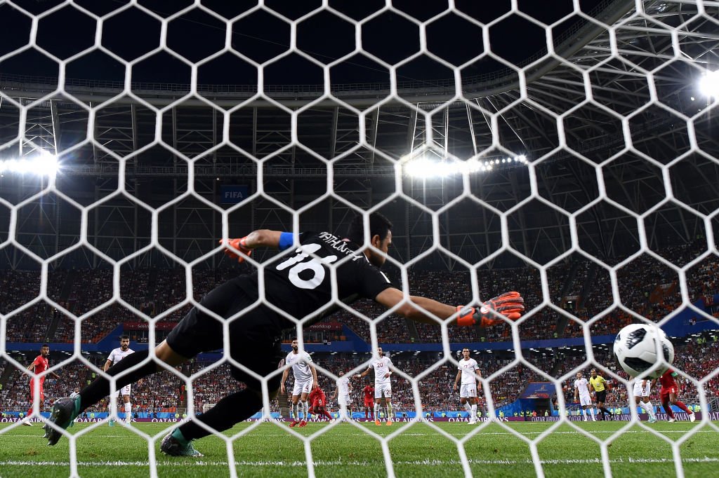 #Rusia2018 La anotación de #PAN es decretada como autogol del tunecino Yassine Meriah, luego del remate de José Luis Rodríguez.