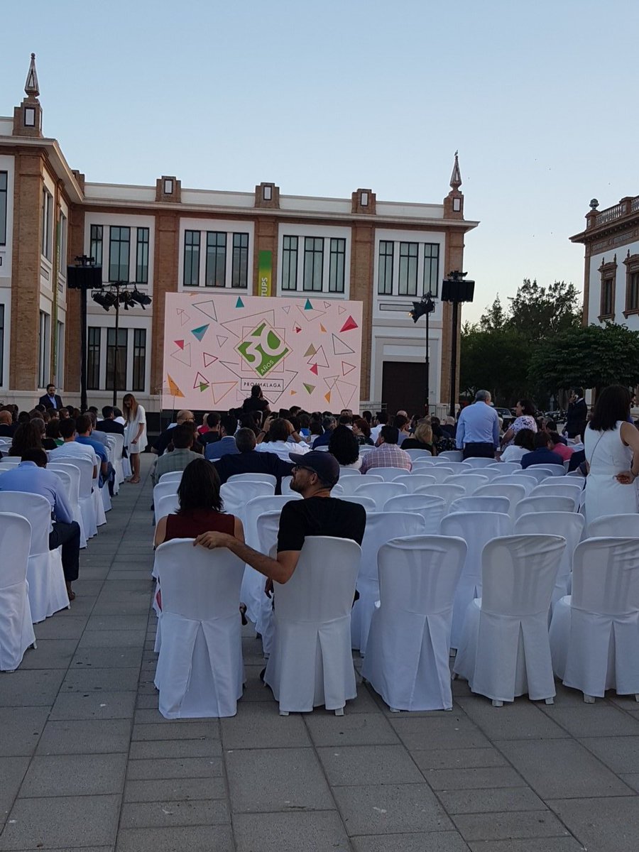 Hoy se celebra el #30aniversario de <a href="/promalaga/">Promálaga</a> 
No podíamos faltar
#polodigital #realidadvirtual #vre