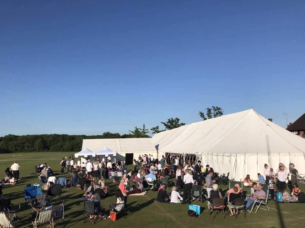 HaileyburyDHCC's tweet photo. #Hplus18 Proms in the Park - such a fabulous way to end a really brilliant term. https://t.co/LLg2zbMJa6