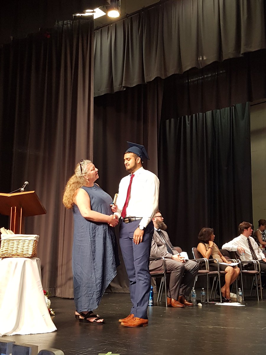 SalmaZahid15's tweet image. So proud of my younger son Usman Zahid as he gratudes from High School and moves to a start a new chapter in life. Going to Mcmaster University for Engineering. Good bye to high school as a family. #SATEC #ScarbTO #proudparents