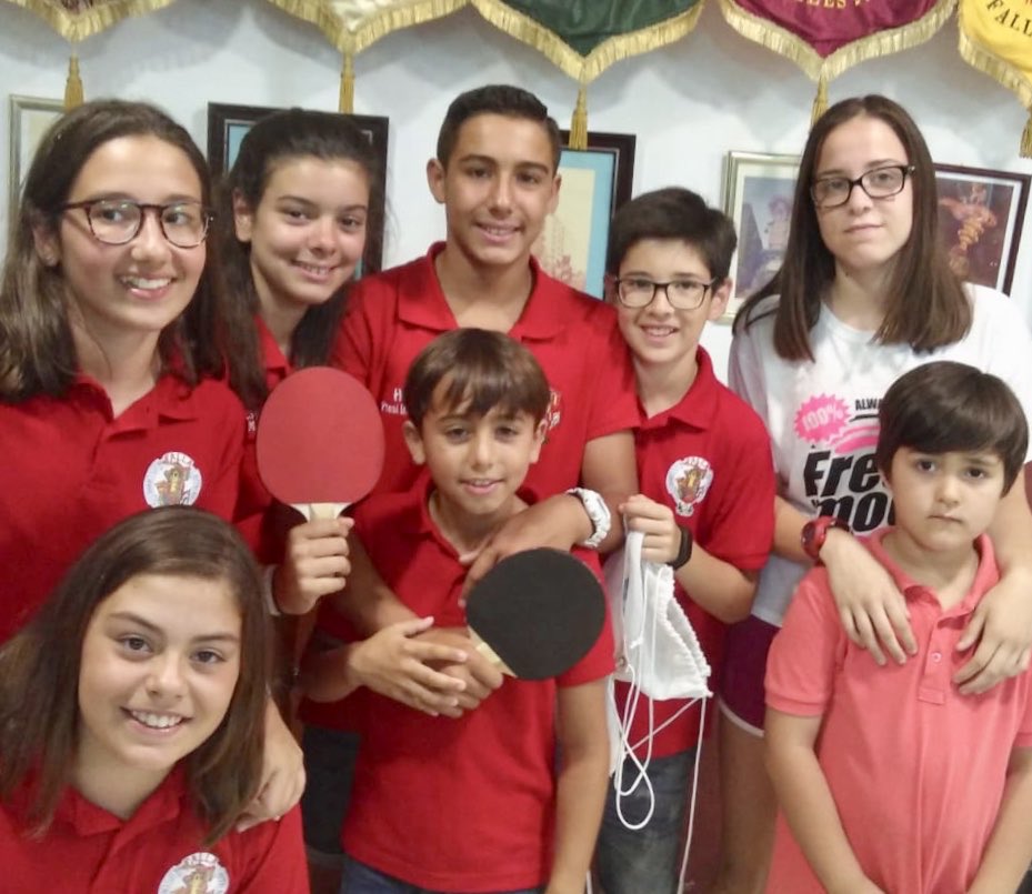 TrafalgarFalla's tweet photo. Esta vesprada els nostres infantils han participat en el concurs de Ping-Pong de l'Agrupació. #fallatrafalgar #somtrafalgar #somtradicio #falles2019 https://t.co/Rkxiun02ek