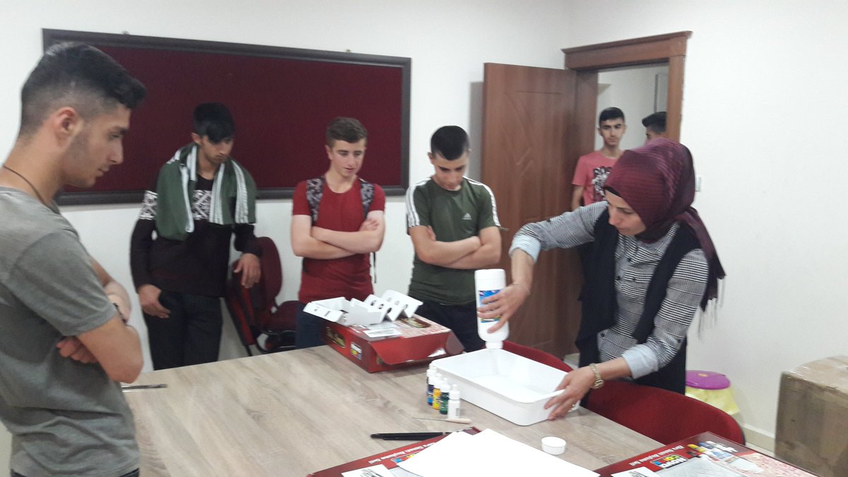 5Merkezi's tweet photo. Gençlik Projeleri Destek Programı 2016\1 Kapsamında Gençlik Ve Spor Bakanlığı Tarafından Desteklenen  Projemiz Kapsaminda genclerimizin ebru calismalari
@ysmnkrblt06
#gencliksporbak
#GSBgenclikproje
#MUHAMMETCARTI
#VANÇATAK https://t.co/G4uge70JoS