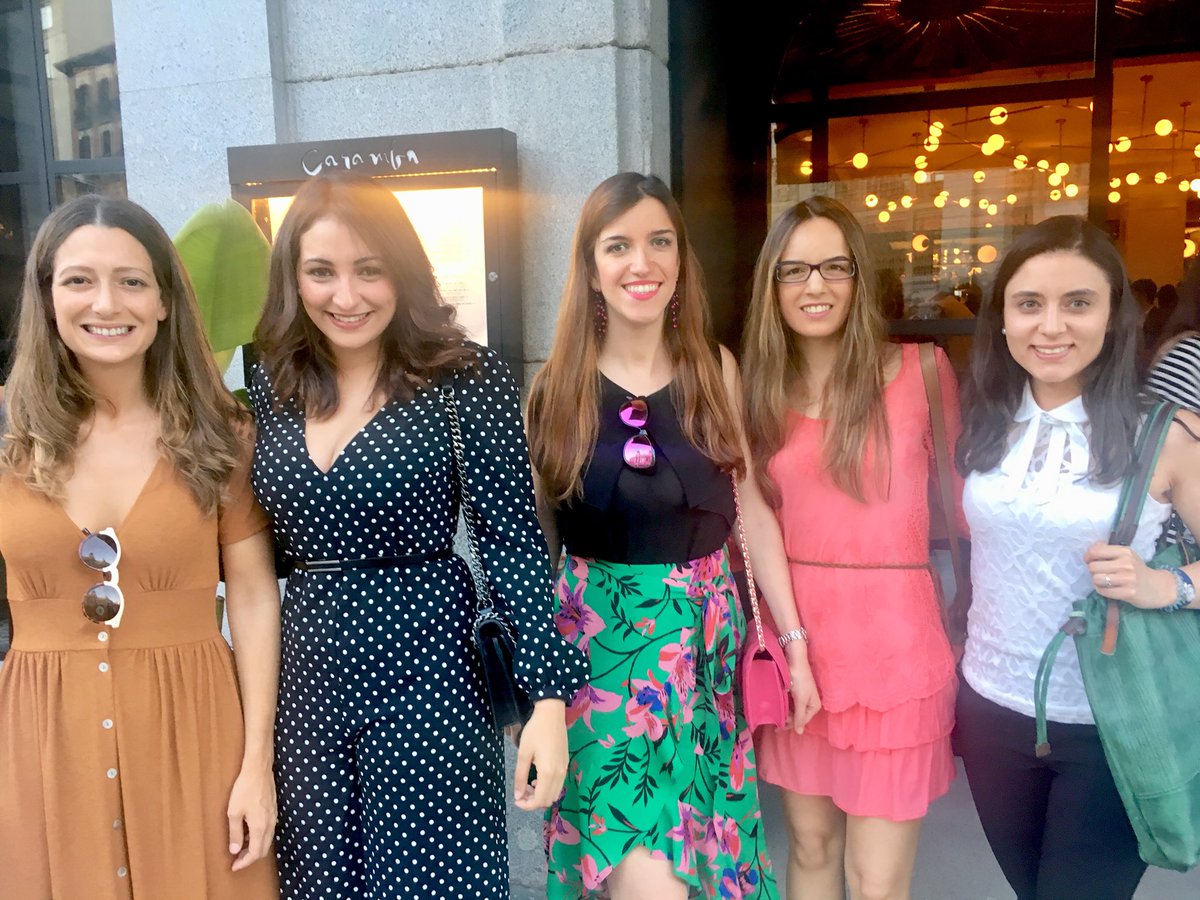 El Networking de <a href="/AJA_Madrid/">AJA-Madrid</a> , el mejor de la abogacía joven madrileña , te esperamos en el próximo 👌🏼