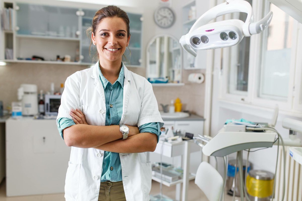 C4H_360's tweet photo. At C4H, it is our mission and priority to serve dentists, veterinarians, ophthalmologists and other medical professionals with prudent advice in all practice financing &amp; transitions. Call us 24/7 at 1-800-324-8808 for a consultation. https://t.co/UdtMr92Cw2