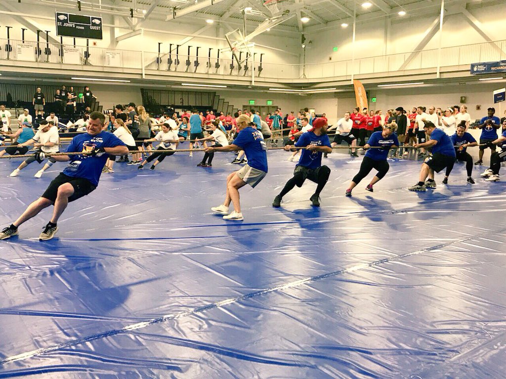 marseyjop71's tweet photo. Tug of War champs! Second year in a row! #beasts #xfinityhotspots #BCHWinTheCup #iworkforcomcast @ComcastNewEng @BostonChildrens https://t.co/rgSIXhwkIA