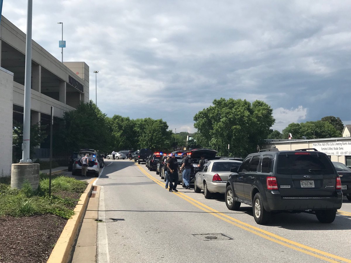 Multiple people shot at Capital Gazette in Annapolis