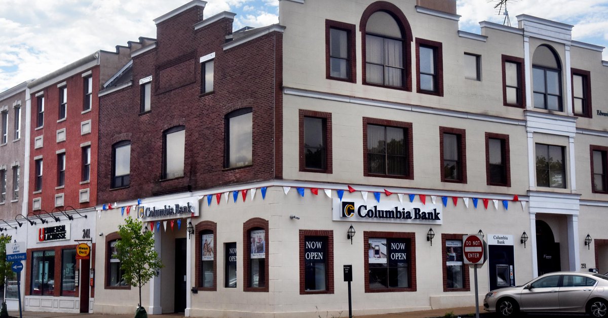 ColumbiaBank's tweet image. Come celebrate the Grand Opening of our 49th Columbia Bank Branch location in Westfield, NJ! Join us on Saturday, June 30th from 9am - 1pm for great food, giveaways, and exclusive Grand Opening specials! #CountOnColumbia #WestfieldNJ #GrandOpening #PersonalFinance #Banking