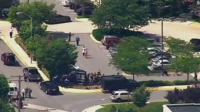 cnnbrk's tweet image. Multiple people have been shot at the Capital Gazette newspaper office in Annapolis, Maryland, a reporter there says cnn.it/2KgZJJ8