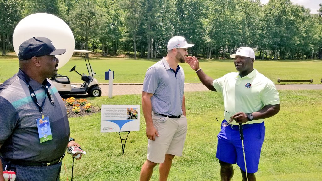 JawsCEOQB's tweet photo. Current @soulfootball DL Jake Metz and HOF DL @johnnyrandle93 at my @jawscelebgolf Challenge earlier this week! #Legend #TBT https://t.co/2nTzU24g0v
