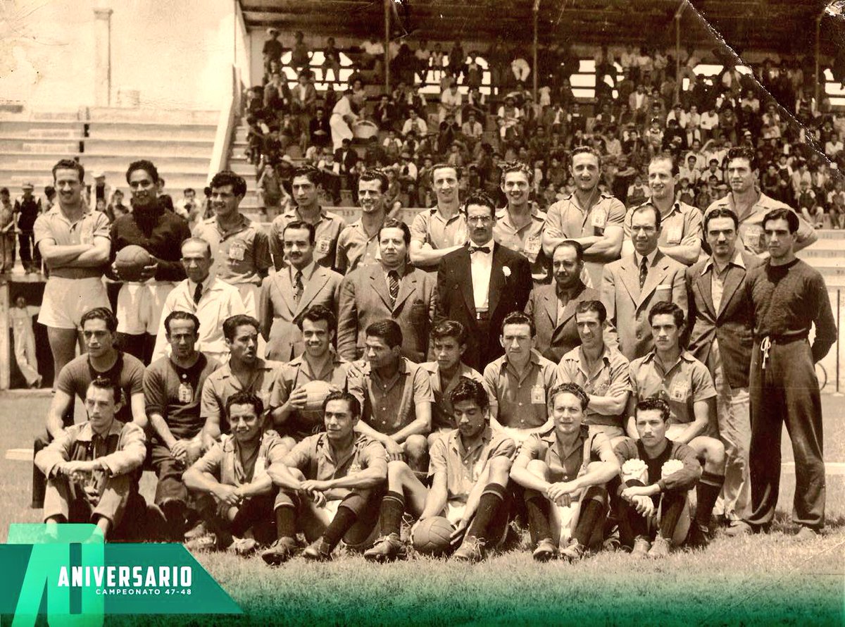 clubleonfc's tweet photo. Hace 70 AÑOS, ellos conquistaron el PRIMER CAMPEONATO, bordando la PRIMERA ESTRELLA en la CAMISA ESMERALDA.

¡Siempre orgullosos de los colores!

#SoyReVerde 💚 https://t.co/20ImUrsl4F