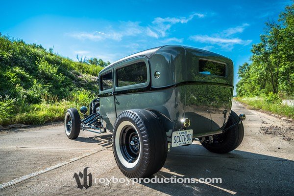 #hotrod #featureArticle - Scott Mills' 1928 Model A Sedan : The Right Recipe - See the full article here: buff.ly/2ySlDNw
