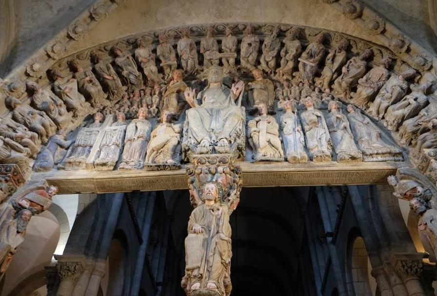 El centenario Pórtico de la Gloria, a todo color cultura.abc.es/13ipl8