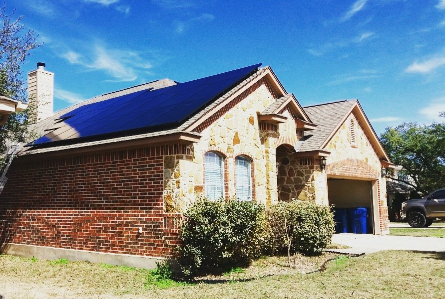 SunPowerTX's tweet image. Don't wait for the #stickershock of a high Summer #electricbill to make the switch to #solar! 
• Call us today!  1 (877)-795-0577
or visit our website!
• freedomsolarpower.com