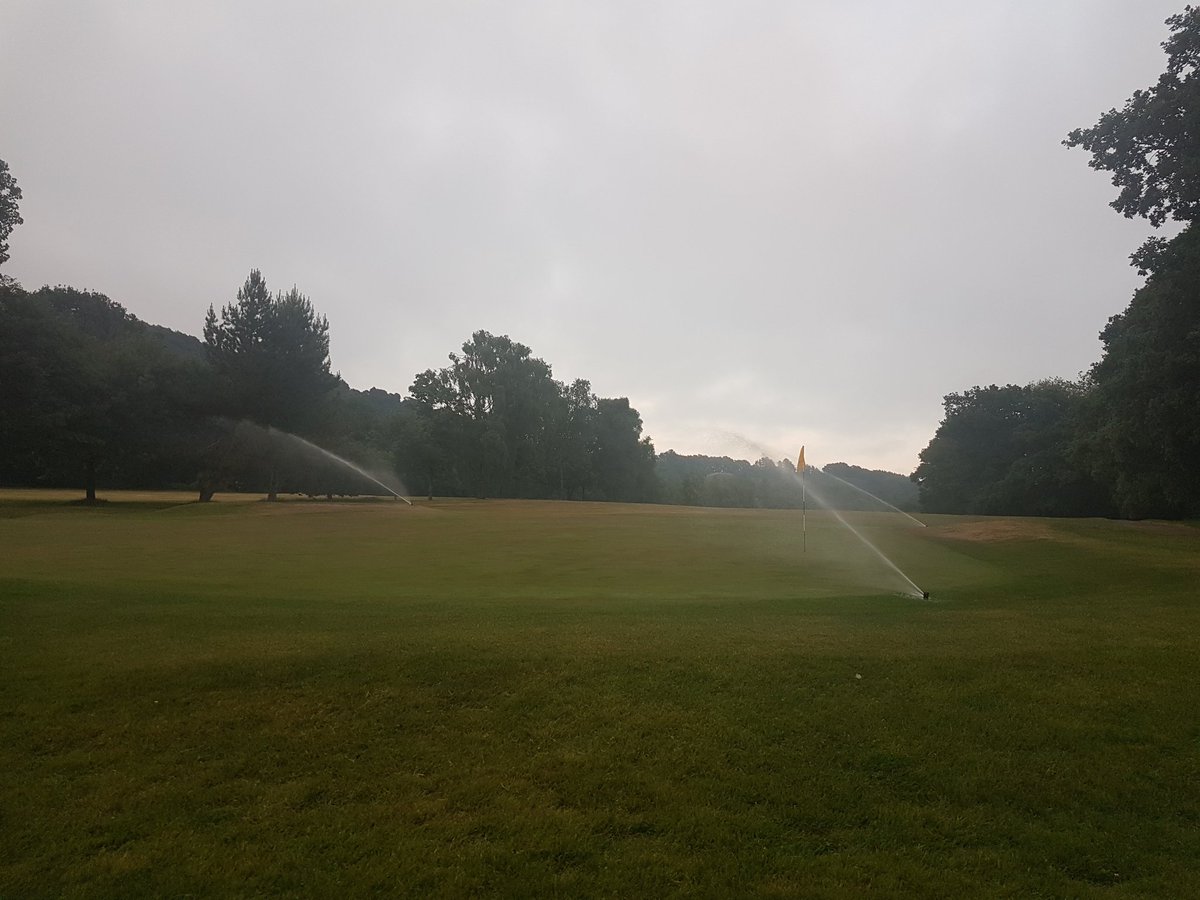 Please be patient golfers , we are doing our best to keep moisture levels up BUT it is going to be difficult for every club whether  budget restrictions or not , please please support the hard work going in day in day out everywhere <a href="/SkySportsGolf/">Sky Sports Golf</a> #golf #greenkeeper <a href="/BIGGALtd/">British & International Golf Greenkeepers Assn.</a>