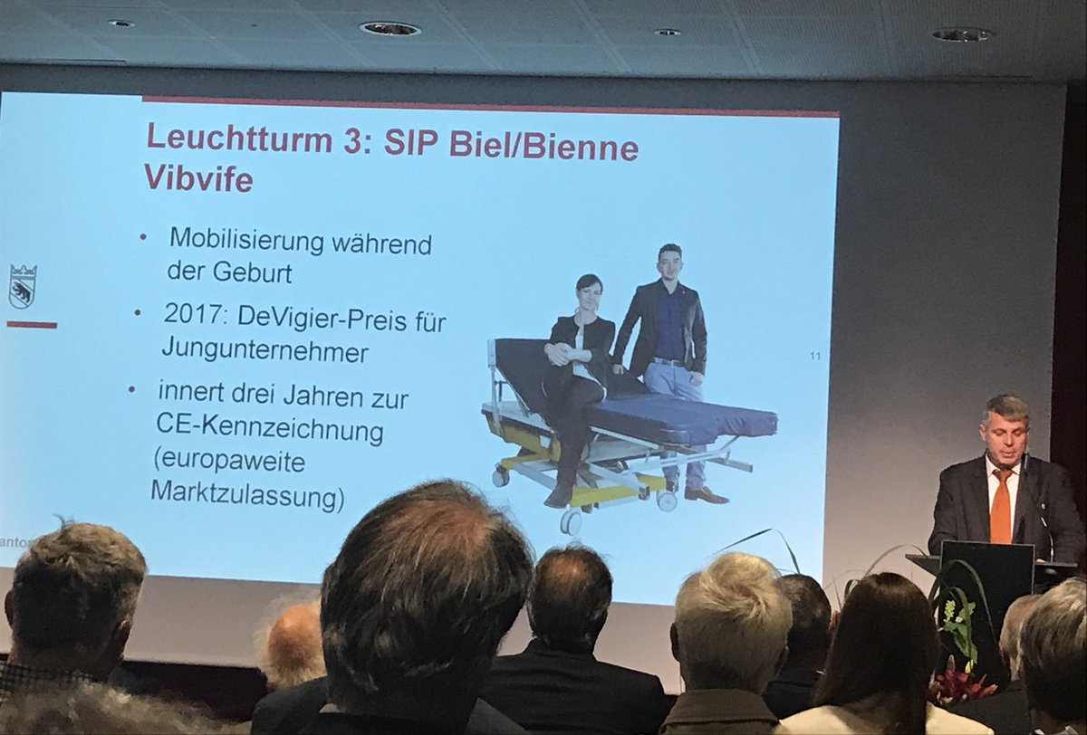 Herzlichen Dank an Volkswirtschaftsdirektor <a href="/AmmannCh/">Christoph Ammann</a> für das Erwähnen des Leuchtturmprojektes #vibwife vor 200 Personen der Volkswirtschaftlichen Gesellschaft in #Bern. #MedtechStartup #Innovation