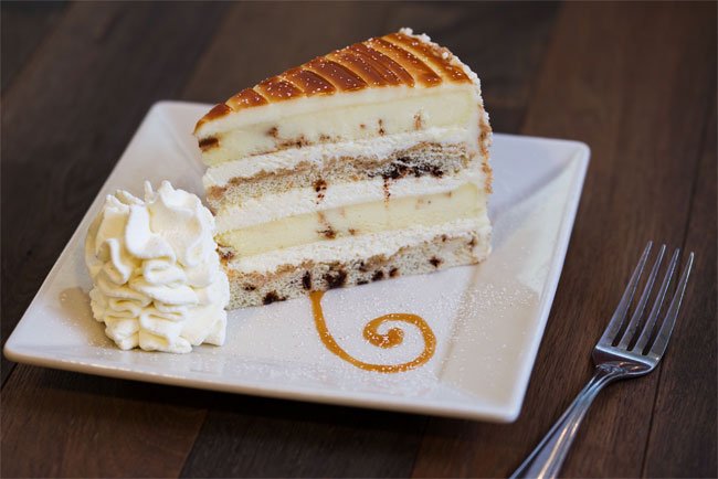 bakemag's tweet photo. Cinnamon roll bakery @Cinnabon is teaming up with The @Cheesecake Factory for a special cheesecake flavor starting on National Cheesecake Day. https://t.co/p9nwNbJfVz https://t.co/PbHzYf5jwg