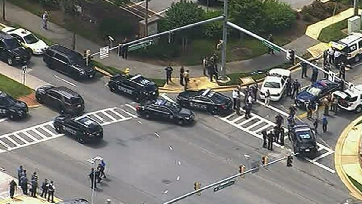 #BREAKING Multiple people killed in Maryland newsroom shooting bit.ly/2Mxcr36?utm_so… https://t.co/3Fi8ieDAKo