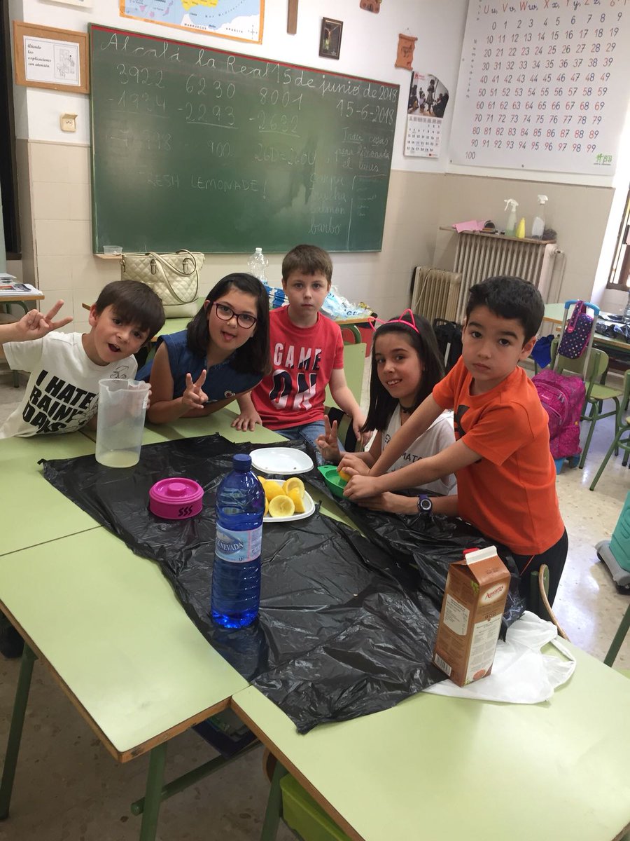 SAFAAlcala's tweet image. Alumnado 2º EP #FinalTask #Lemonade han aprendido a hacer una deliciosa limonada #SummerInSAFA #CooperativeWork #SobreTodoGRACIAS #ProgramaÁgora #YoConSAFA 😍
