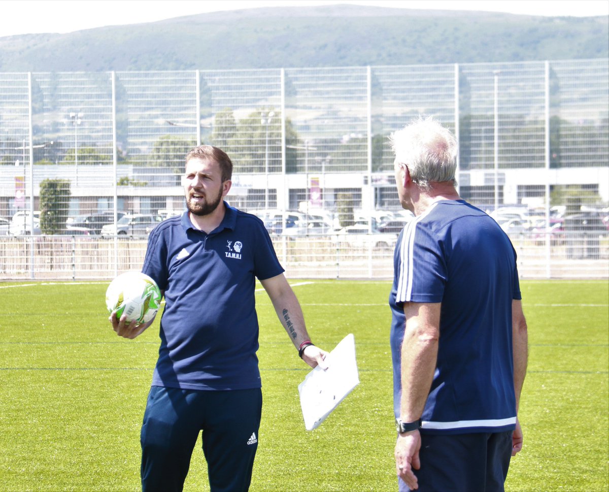 SeamusHeath1's tweet image. Well done Joe from @TAMHI2011 for your excellent delivery on #MentalHealthAwareness training to @OfficialIrishFA staff today. @jordanreidIFA @ciarandonaghy #GoodLearning #ItsOkToTalk @BelLiveSport @BelTel_Sport @SportNINet