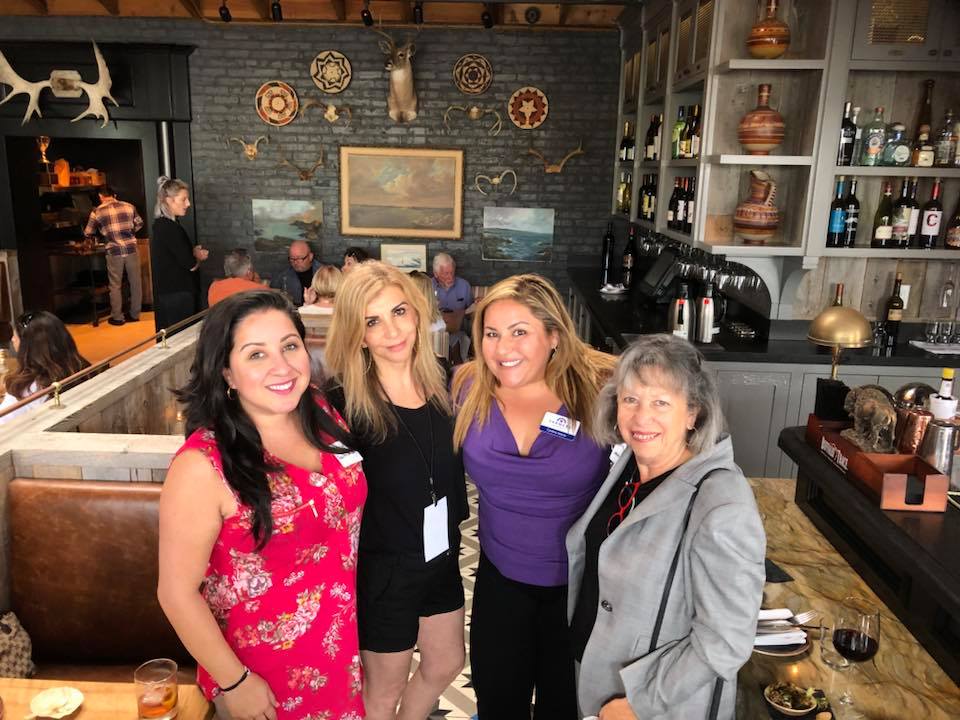 HermosaChamber's tweet photo. We had the greatest time meeting you all last night! Thanks for attending our happy hour mixer and thanks to @swtablehb for hosting our group! 🥂🍷✨ #cheers https://t.co/bTsvABHx1v