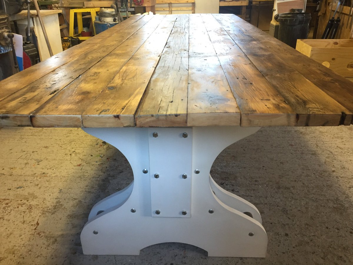 GethynTree's tweet image. If you’ve got 11 friends you could invite them for dinner around this huge table! 10ft long!
The base is my own design, industrial as you like! The top is made using roof boards from the old locomotive sheds at Derby, plenty of nice features and a great part of local history.£850