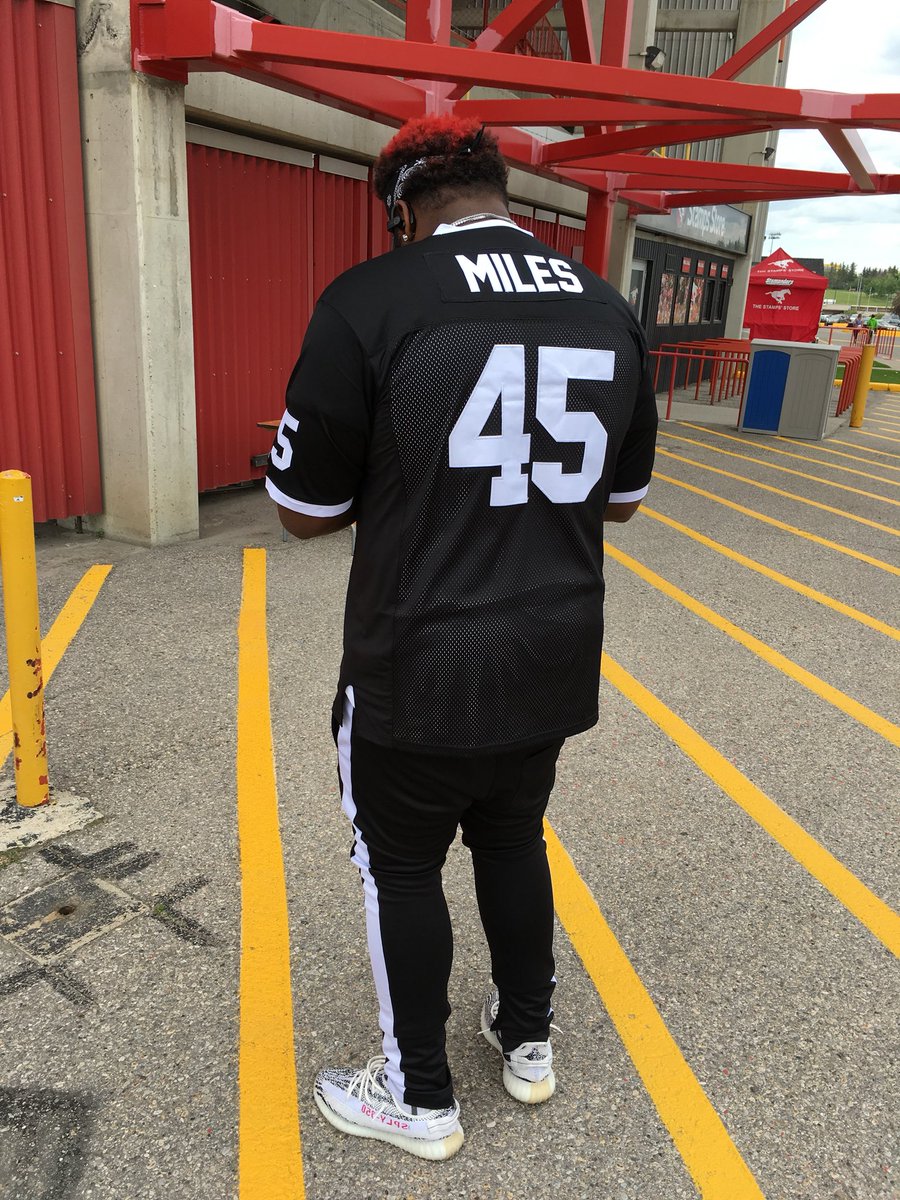 boobie miles jersey