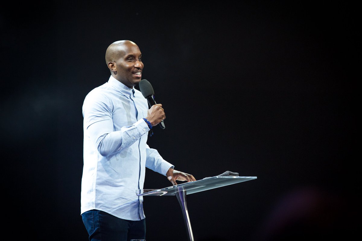 CityImpactNZ's tweet photo. "Control is just an illusion" 
Dr. @DhariusDaniels preached the roof off of @CityImpactNZ tonight! https://t.co/fll3ns6Hi1