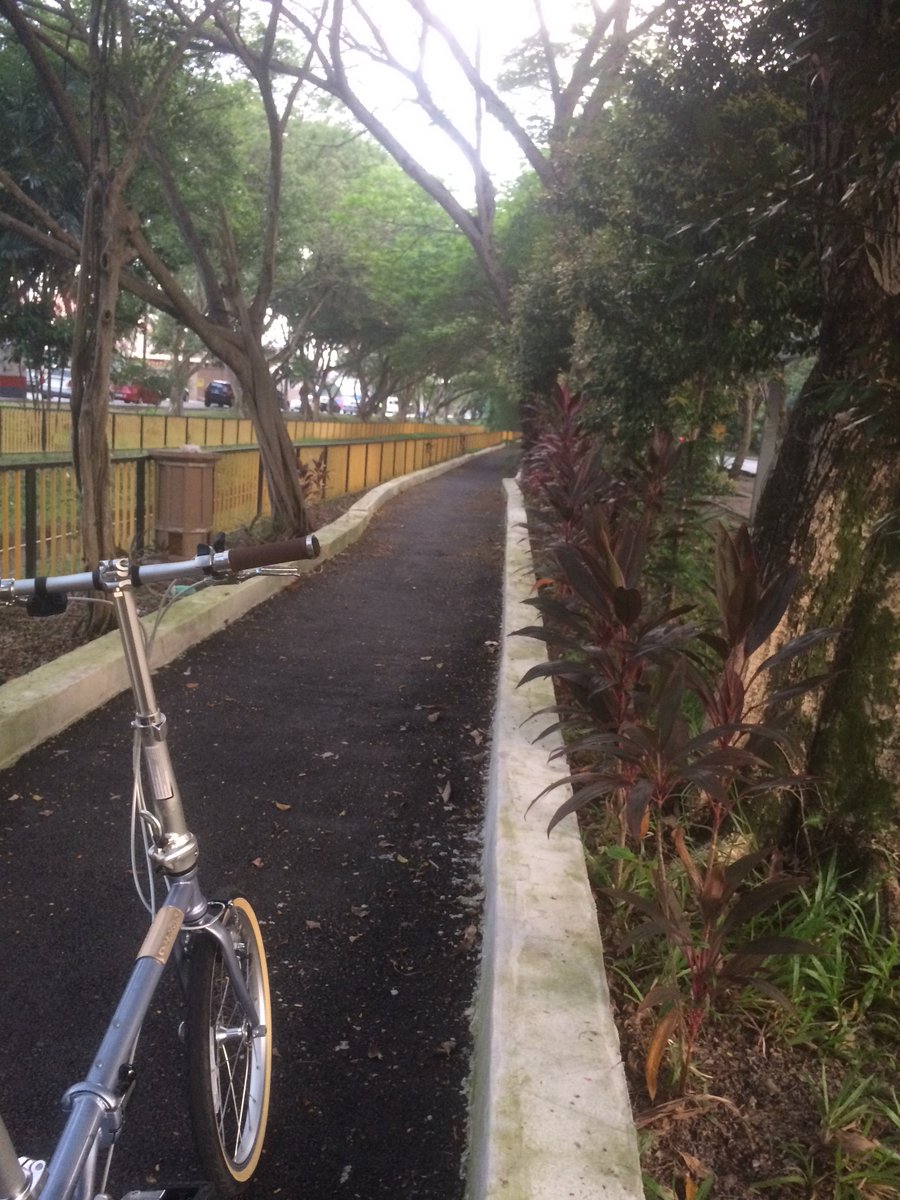 And tonight's contender for sexist footpaths around the world....  #cyclingkualalumpur  #commuterlyf