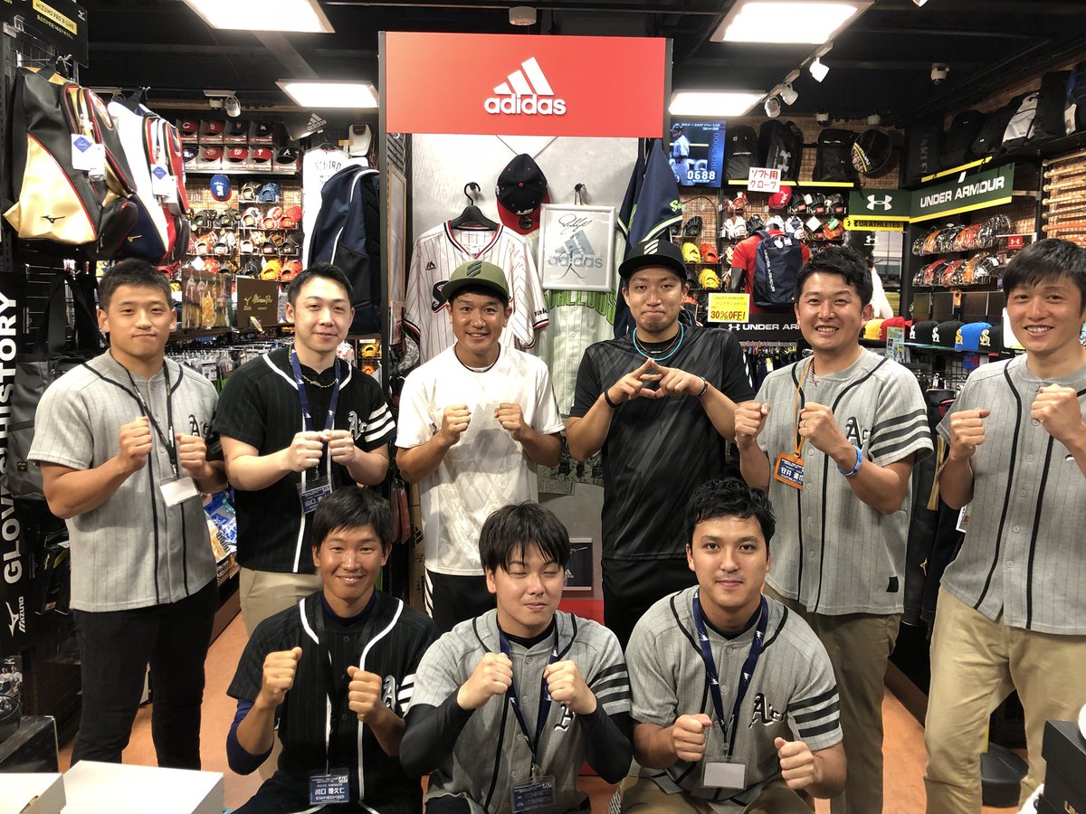 スポーツアクト2ndstage A Twitter トクサンwithライパチ現る そういえば昨日 トクサンとライパチさんがふらっと来てくれました 来週のトクサンtvチェック トクサンtv トクサン ライパチ Youtube Youtuber ユーチューブ ユーチューバー 野球専門店 超 スポーツアクト2ndstage A Twitter トクサンwithライパチ現る そういえば昨日 トクサンとライパチさんがふらっと来てくれました 来週のトクサンtvチェック トクサンtv トクサン ライパチ Youtube Youtuber ユーチューブ ユーチューバー 野球専門店 超