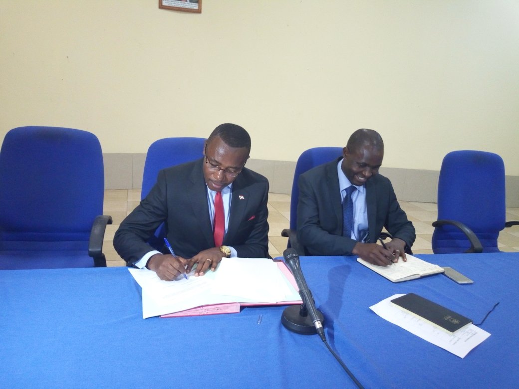 BurundiSante: Validation du plan stratégique2018-2023 de lutte contre le paludisme.
#Fightmalaria
#Endmalaria
<a href="/DrThaddee/">Dr Thaddee NDIKUMANA</a>