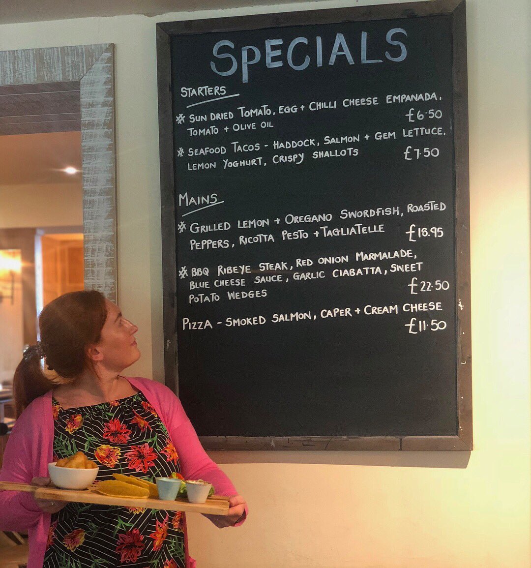 📣📣📣OUR WEEKEND SPECIALS ARE HERE📣📣📣 Our lovely Michelle is very happy with our specials this weekend (or is she just impressed with her own hand writing🤔) Make sure you don’t miss out trying them this weekend, once they’re gone they’re gone!