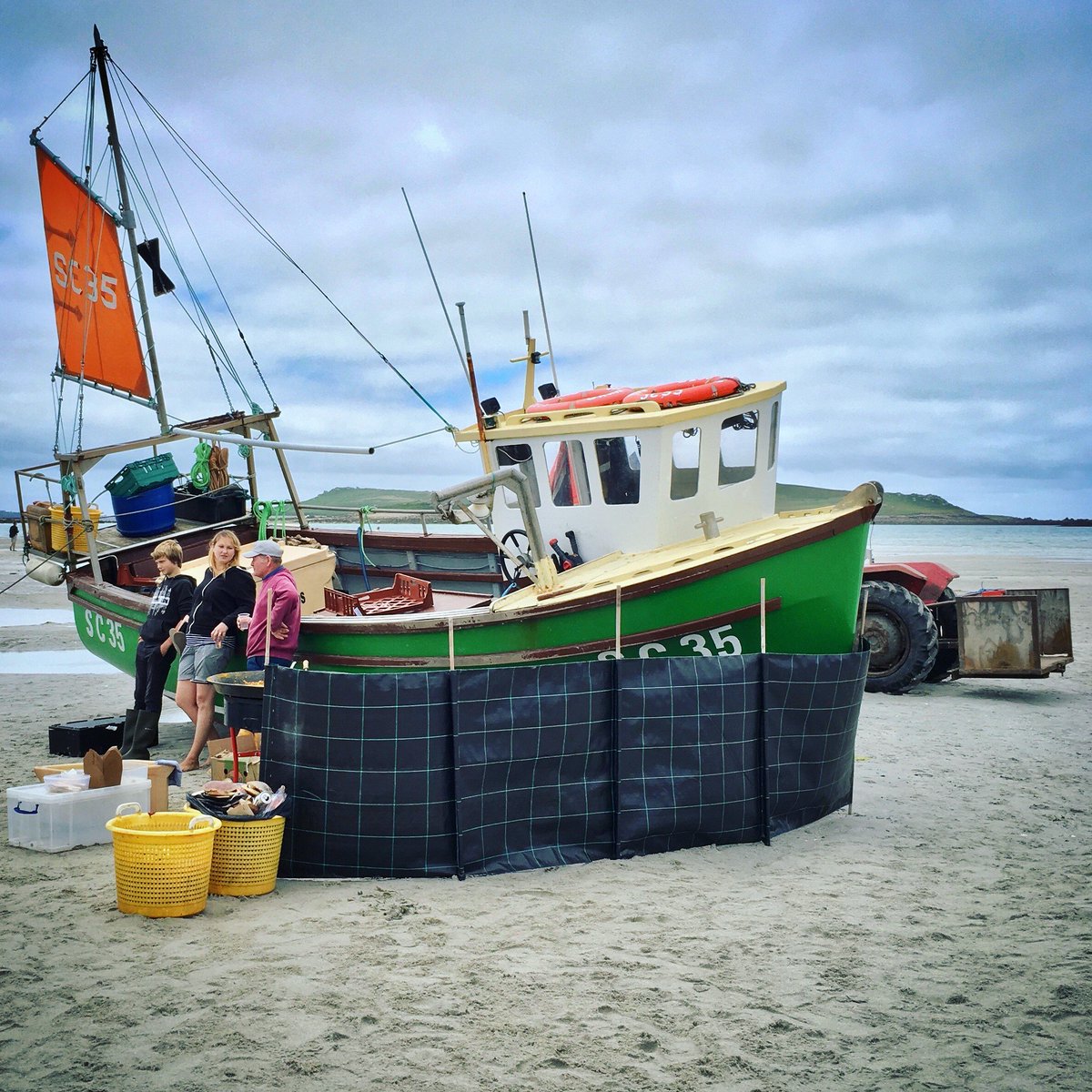 Mid channel planning meeting today with <a href="/TrescoIsland/">Tresco Island</a> for Sundays Low Tide Event - one of THE best days out of the year.