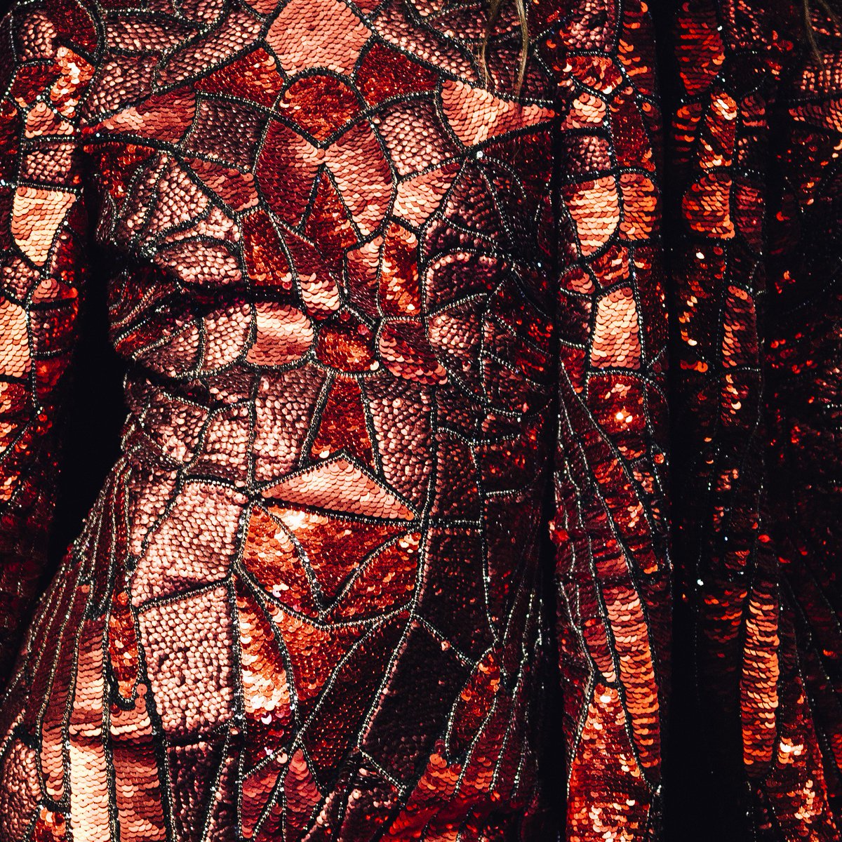 manuelfacchini's tweet image. The hidden geometry of nature. From theory to reality.
@manuelfacchini FW 18 RE-FRACTION womenswear collection
manuelfacchini.com
#ManuelFacchiniOfficial #ManuelFacchini #Refraction #Refracchini