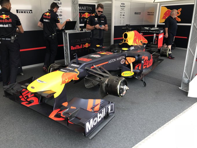 RB8 is ready to run the Goodwood Hill.