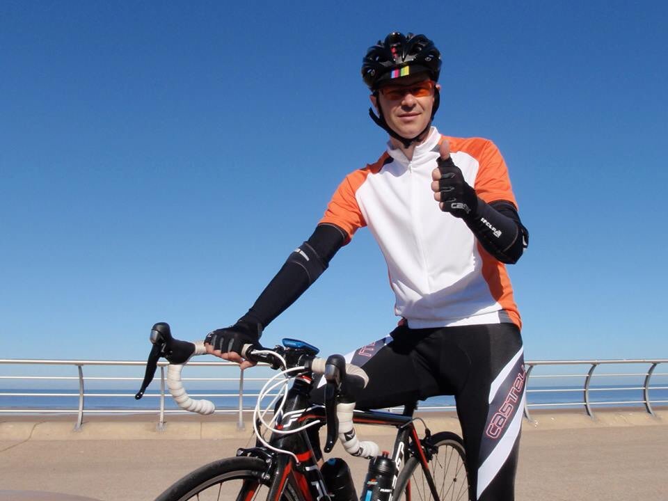 matthewbroad's tweet photo. Tower to Tower - our @pedallingparas charity ride in 2013. Riding from the Blackpool Tower to the Eiffel. 520 miles in 6 days. Epic ride raising money for @TASCharity https://t.co/qNMVoSQVx0