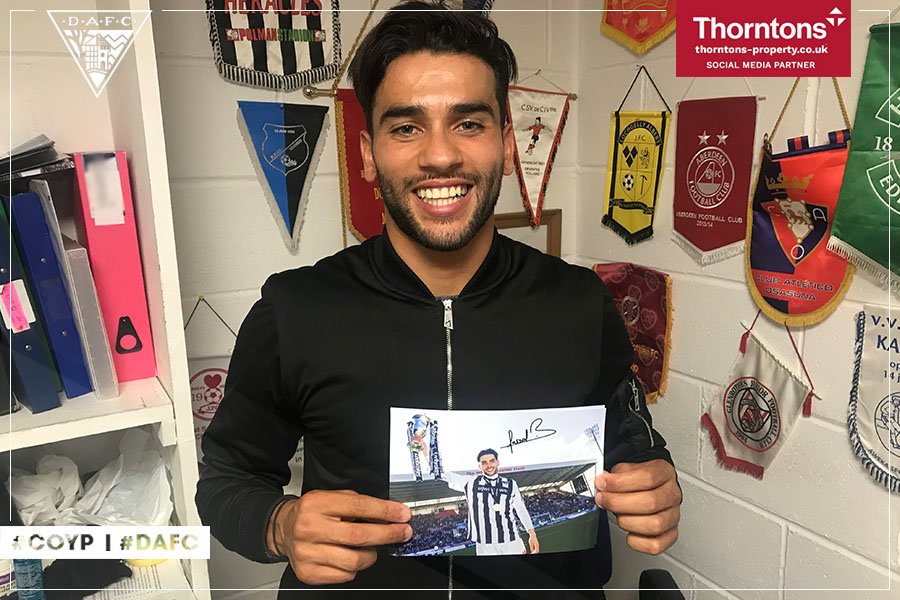 officialdafc's tweet image. WIN WIN WIN!

A signed photo of latest signing, Faissal El Bakhtaoui. Simply retweet. 😎

We'll pick a winner tonight at 7pm. Good luck!