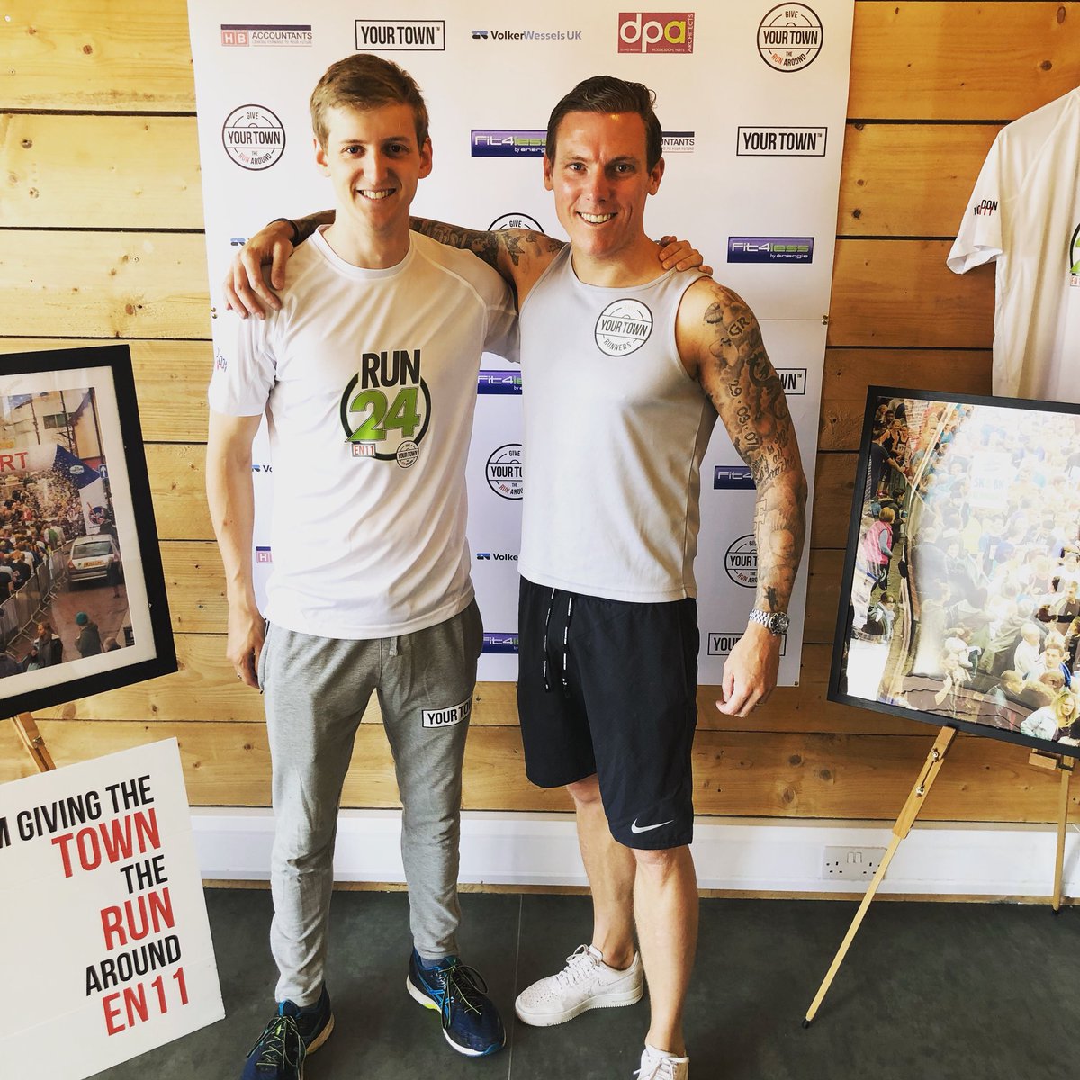 townrunaround's tweet photo. We are ready to run &amp; welcome everyone to our street office as we run for 24 hours together 👌🏻 #run #community #supportlocal #Run24EN11 https://t.co/BQqcVIQJuX