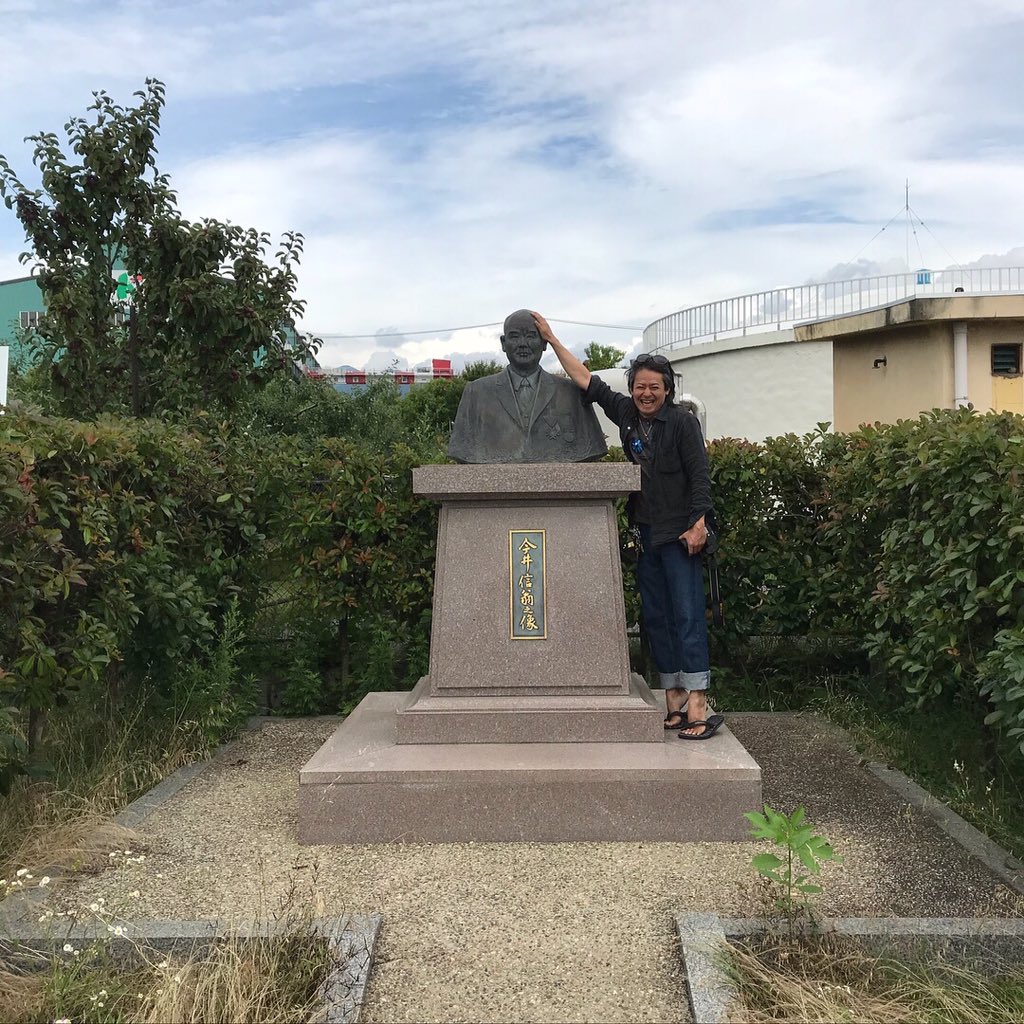 tadaoda1's tweet photo. 祖父と感動の再会を果たす和久井氏。 https://t.co/PfkuefEfhY