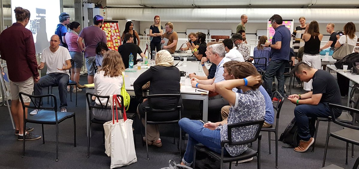 Workshop on “Leading an #opensource community” by <a href="/mshjort/">Julie Hjort</a> @tinaryoon <a href="/FredLean/">Frederik Lean</a> <a href="/Growstack_org/">GROWSTACK</a> at #FabCitySummit <a href="/fabcityglobal/">Fab City Global</a> - lot's of experienced people in the room