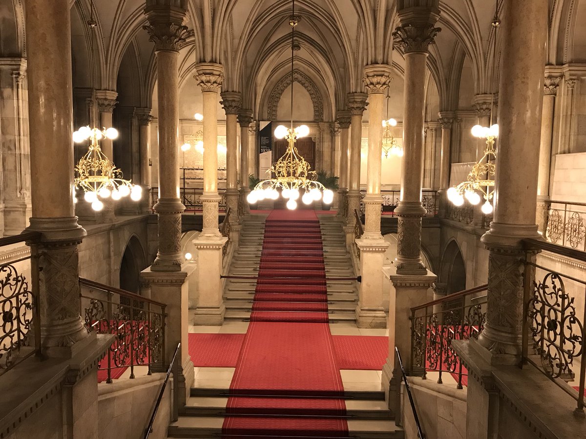 mindrefresh1's tweet image. Feeling sad to be leaving Vienna today. I’ve had a fantastic time. What a wonderful  city. Thanks for an inspiring conference #pce2018 #vienna