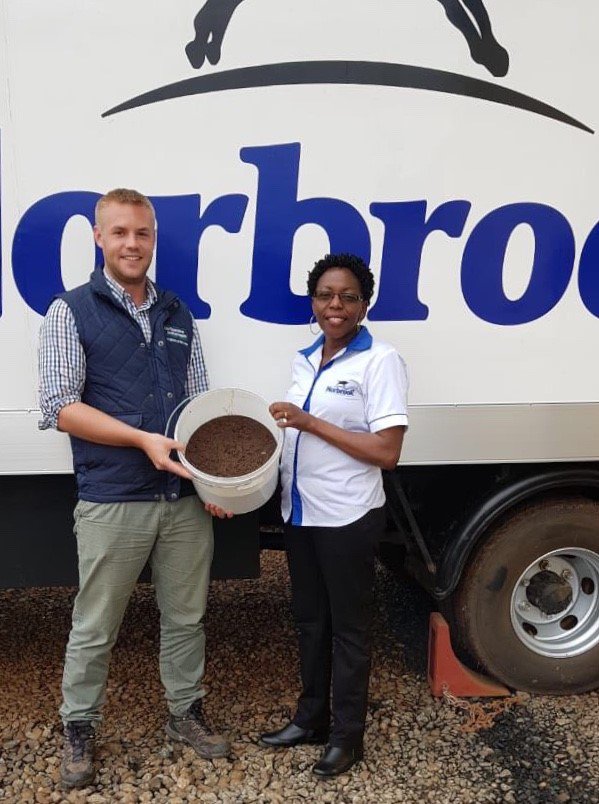 Nutribio Nutritionist Conor and @Norbrook's Peris have had another successful week on farm in Kenya testing Feed Blocks. They are thrilled with the enthusiasm from all of the participating farmers! #Africa #Dairy #IrishAgriculture