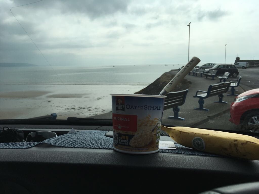 Breakfast with a view in lovely #Saundersfoot! @MySaundersfoot @StayPembs @WalesCoastUK @PembsCoast @VisitPembs @Quaker #artinwales