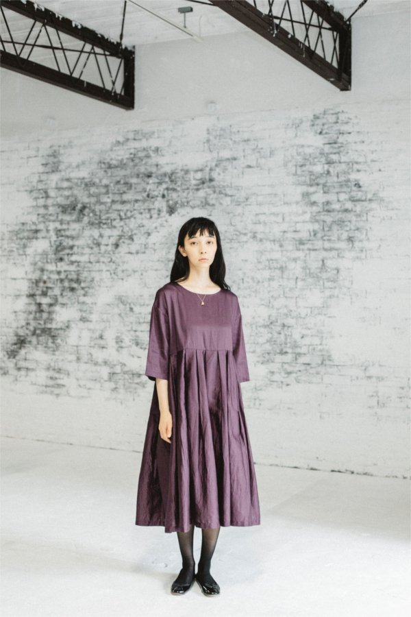 ナチュラン A Twitter 上質な仕立てと着心地で人気のナチュランオリジナルブランド Cassure から 新作のワンピースと 新しく展開するアクセサリーとのコーディネートをご提案 上品な愛らしさを反映させた 大人のためのアイテムです ナチュラン ワンピース